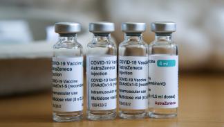 لقاح أكسفورد-أسترازينيكا المضاد لكوفيد-19 في بريطانيا - 20 يوليو 2021 (دينيندرا هاريا/ Getty)