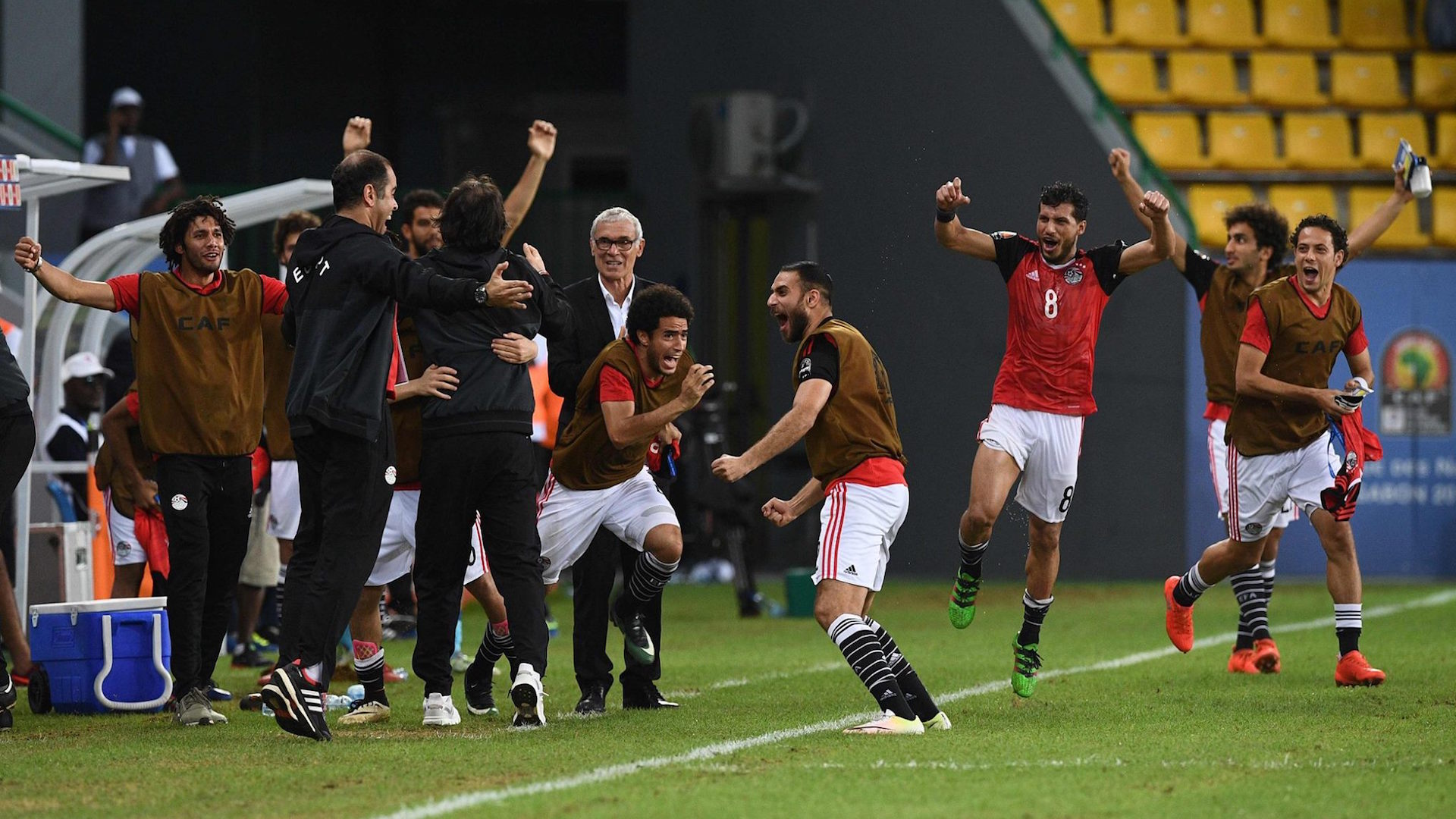 أطرف التعليقات حول مباراة "#مصر_المغرب"