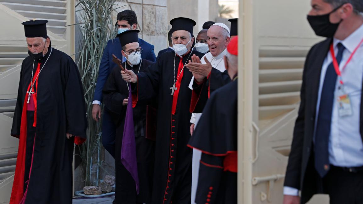  البابا فرنسيس يزور كاتدرائية سيدة النجاة في بغداد (أحمد الربيع/فرانس برس)