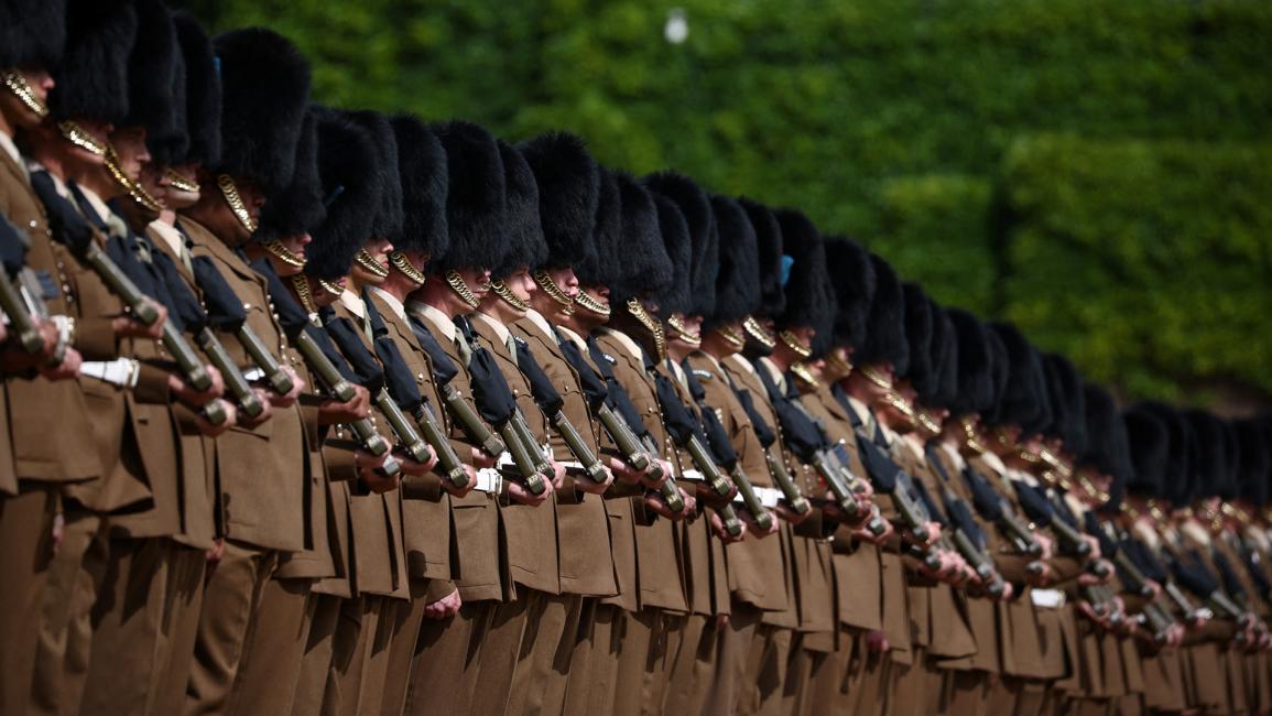 الجيش البريطاني سيشارك باستعراض في الاحتفال (هنري نيكولز/رويترز)