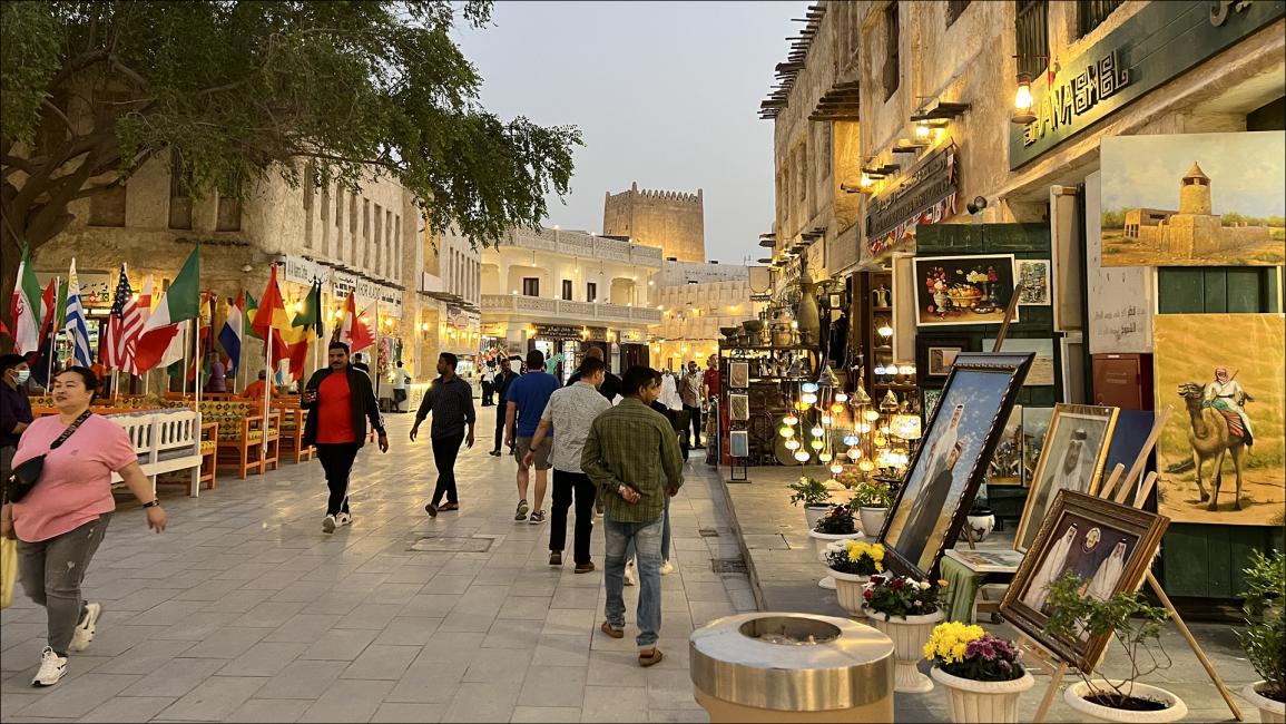 يبرز "سوق واقف" كأهمّ المعالم السياحية والتراثية في قطر (عبد الله كسواني/الأناضول)