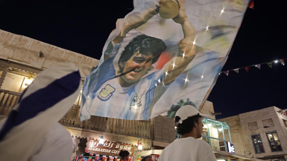 جماهير منتخب الأرجنتين تحلم بحصد لقب كأس العالم للمرة الثالثة (جوسيبي كاكسي/ فرانس برس)
