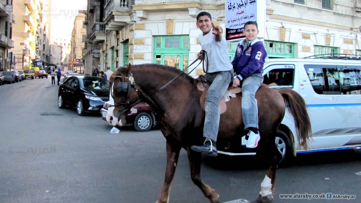 العيد في الإسكندرية زحام وتحرش وشكوى من القمامة