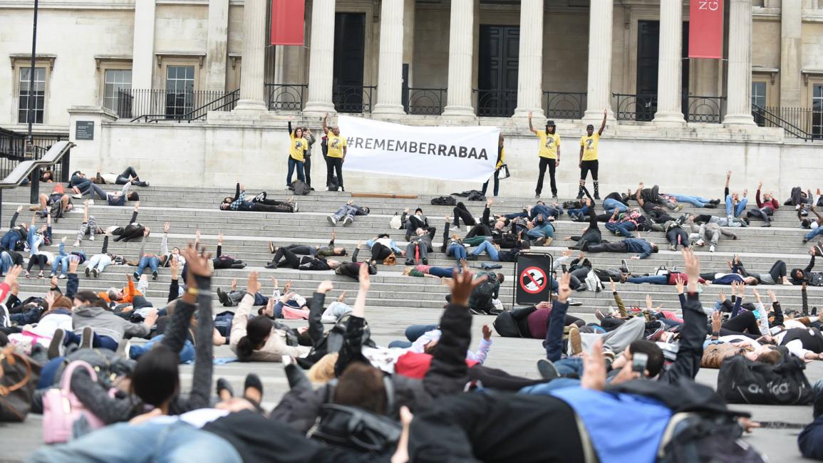 لندن تحيي ذكرى مذبحة رابعة
