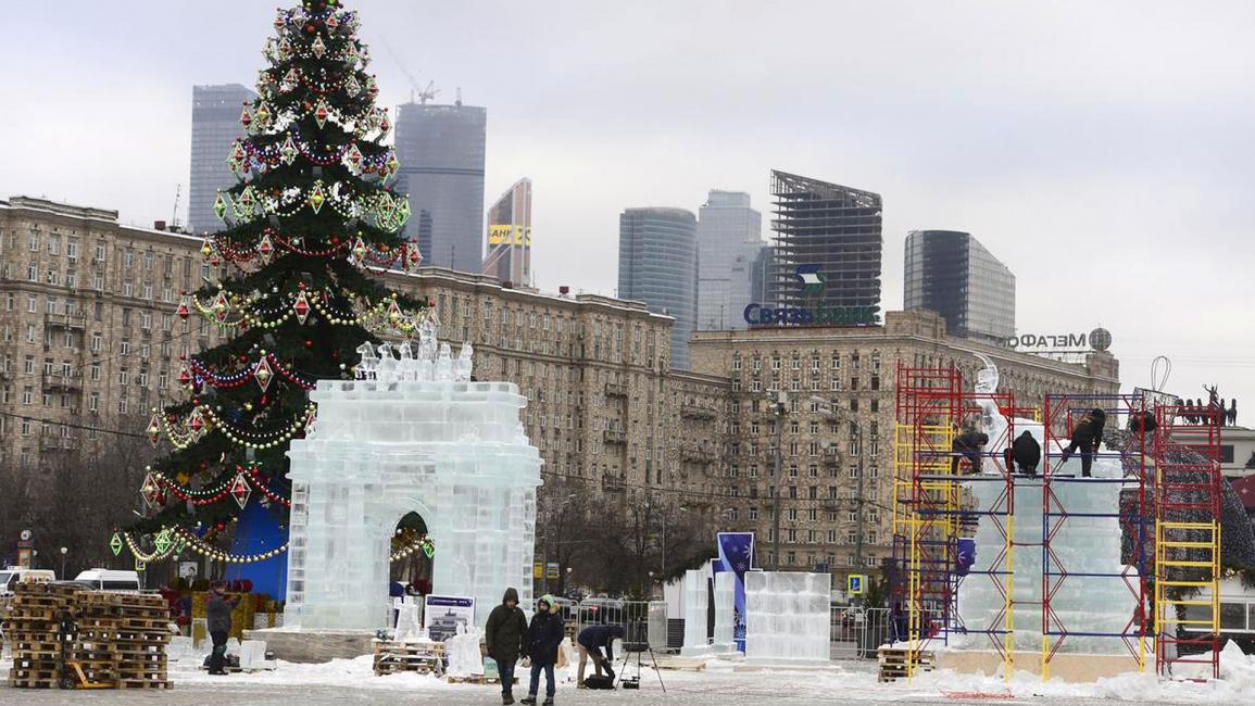 معرض منحوتات جليدية لمعالم روسيا في موسكو