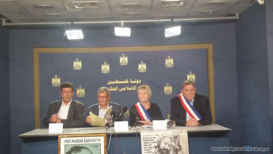 منع 16 رئيس بلدية فرنسية من زيارة مروان البرغوثي