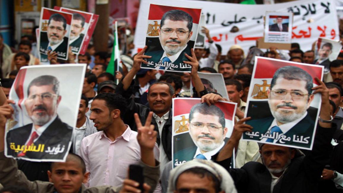 يمنيون ضد الانقلاب