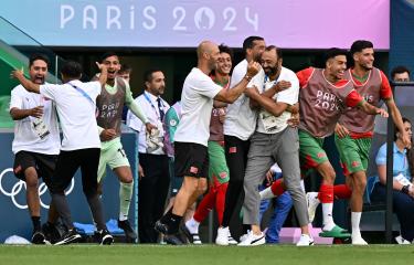 (فرحة لاعبي المغرب بعد الفوز على الأرجنتين، 24 يوليو 2024 (أرنو فينيستر/Getty)