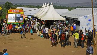 من دون بطاقات اللجوء تتوقف حياة الفارين إلى أوغندا (Getty)