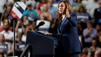 كامالا هاريس تتحدث أمام تجمع انتخابي في ميلووكي، ويسكونسن 23 يوليو 2024 (Getty)