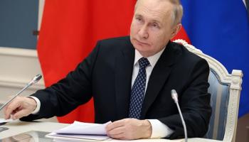 بوتين في حديث عن علاقة روسيا مع الغرب خلال لقاء مع الرئيس الصيني، 30 ديسمبر 2022 (Getty)
