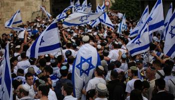 مستوطنون يشاركون في مسيرة الأعلام في القدس المحتلة، 18 مايو 2023 (Getty)