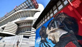صورة خلاف لوكاكو وإبراهيموفيتش في ملعب سان سيرو في 28 فبراير 2021 في ميلانو(ستيفانو جويدي/Getty)