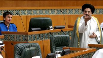 النائب الكويتي السابق حسين القلاف يتحدث في مجلس الأمة 28 مايو 2013 (Getty)