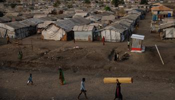 يكافح النازحون في جنوب السودان الفيضانات. 30 نوفمبر 2023 (Getty) 