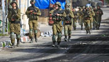الاحتلال الإسرائيلي يستنفر قواته بعد عملية بني براك (فرانس برس)
