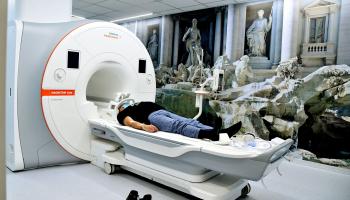 تصوير الدماغ بالرنين المغناطيسي قد يساعد على التشخيص (تزيانا فابي/ فرانس برس)