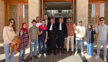 أساتذة أمام محكمة الاستئناف في الرباط في المغرب (فيسبوك)