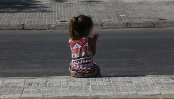 طفلة في لبنان (مروان طحطح/ Getty)