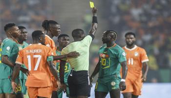 "كاف" يفرض عقوبة على الحكم آتشو بعد مباراة السنغال وساحل العاج