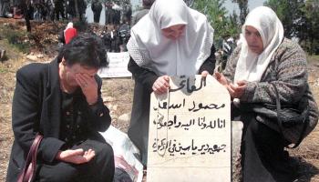 نساء فلسطينيات في ذكرى دير ياسين - القسم الثقافي