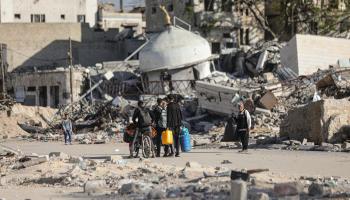 غارات إسرائيلية على حي الزيتون وسط قطاع غزة 9/5/2024 (داوود أبو الكاس/الأناضول)