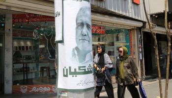 في أحد شوارع طهران، أول من أمس الثلاثاء (فاطمة بهرمي/الأناضول)