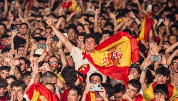 فرحة مشجعي منتخب إسبانيا بلقب اليورو، 14 يوليو 2024 (دييغو راداميس/ الأناضول)