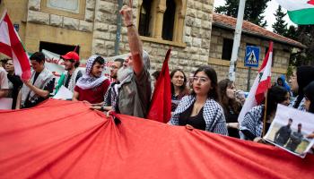 طلاب الجامعة الأميركية في بيروت يحتجون ضد حرب غزة