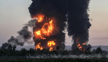 حريق في مصفاة نفط في أربيل/العراق 13 يونيو 2024 (Getty)