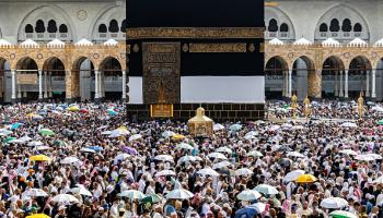 الحجاج يؤدون طواف الوداع في المسجد الحرام، مكة المكرمة 18 يونيو 2024 (فرانس برس)