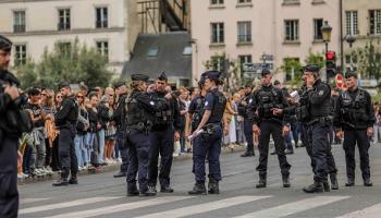عناصر من الشرطة الفرنسية في باريس / 14 يوليو 2024 (Getty)