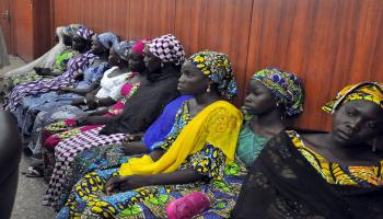 نيجيريا-مجتمع- فتيات هربن من بوكو حرام (STR/فرانس برس)