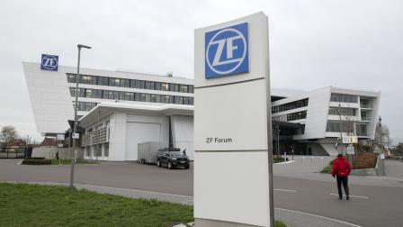 مقر ZF في جنوب ألمانيا، 4 أبريل 2029 (Getty)
