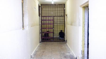 في أحد السجون العراقية، 19 أغسطس/ آب 2022 (يونس محمد/ فرانس برس)