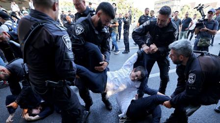 جانب من فض الشرطة اعتصام الحريديم، 27 يونيو 2024 (فرانس برس)