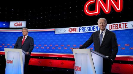جو بايدن ودونالد ترامب أثناء المناظرة،أتلانتا 28 يونيو 2024 (أندرو هارنيك/Getty)