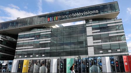 مقر شبكة تلفزيون فرنسا الرسمي في باريس، 4 سبتمبر 2017 (لودوفيك مارين/ فرانس برس)
