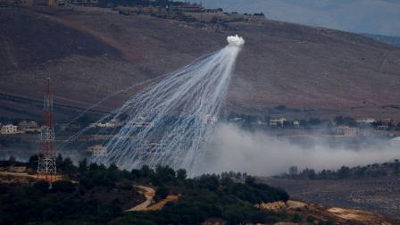 الفوسفور الأبيض الإسرائيلي على الحدود مع لبنان/ 12 نوفمبر 2023 (رويترز)
